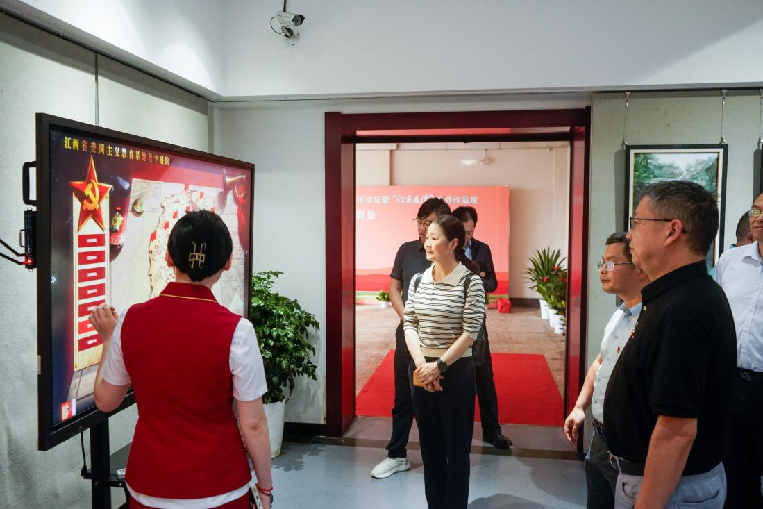 华东交通大学:用活用好江西“红”元素 沉浸式教育教学推动主题教育走新更走心_fororder_10-2